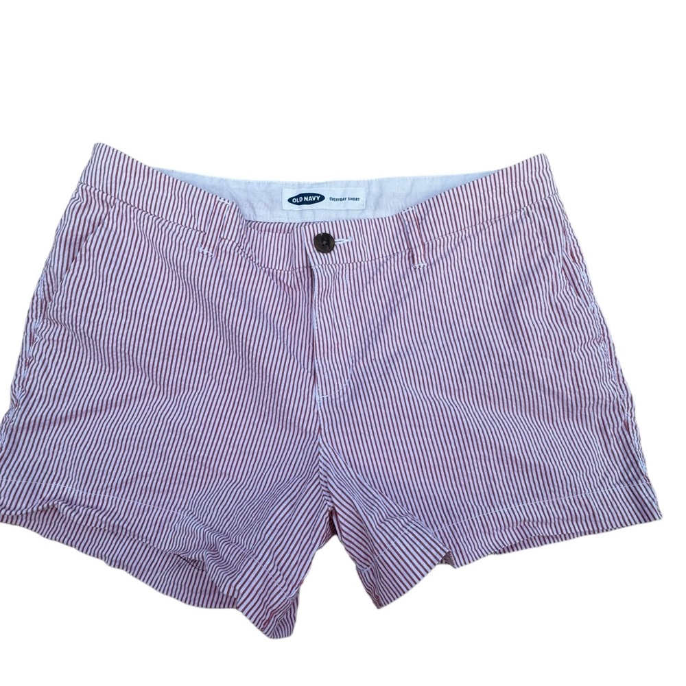 Old Navy size 10 Red White Seersucker Flat Front Everyday Shorts womens stretch